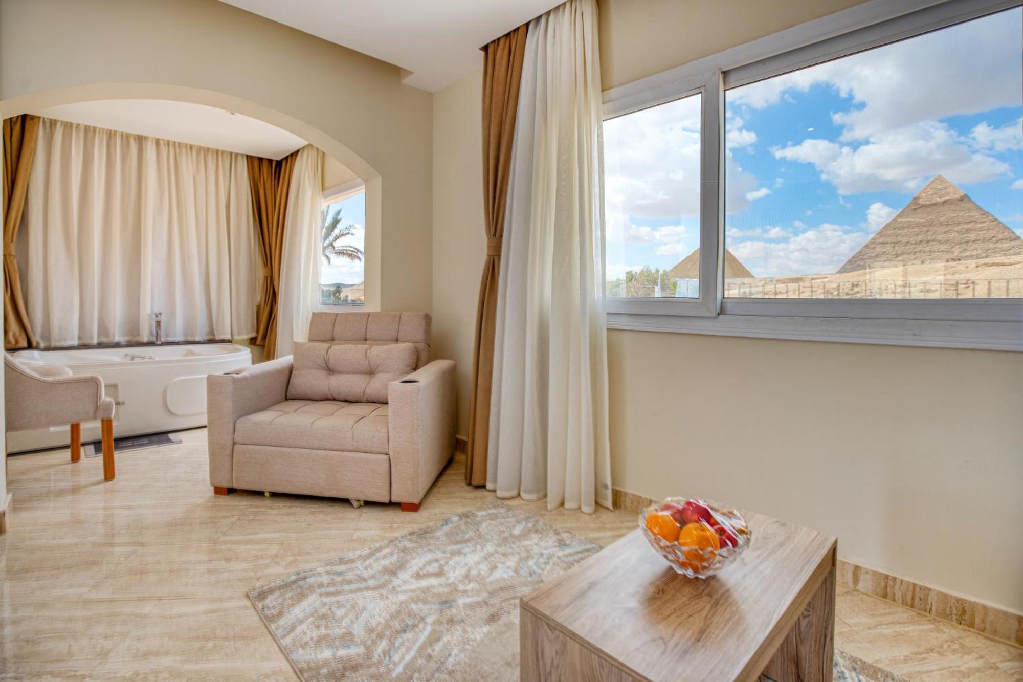 Soul Pyramids View Hotel Kafrat al Jabal ภายนอก รูปภาพ