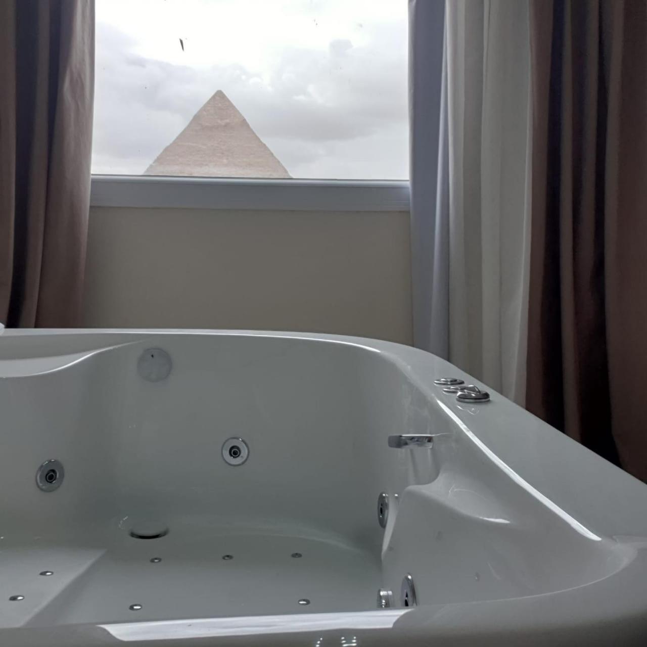Soul Pyramids View Hotel Kafrat al Jabal ภายนอก รูปภาพ