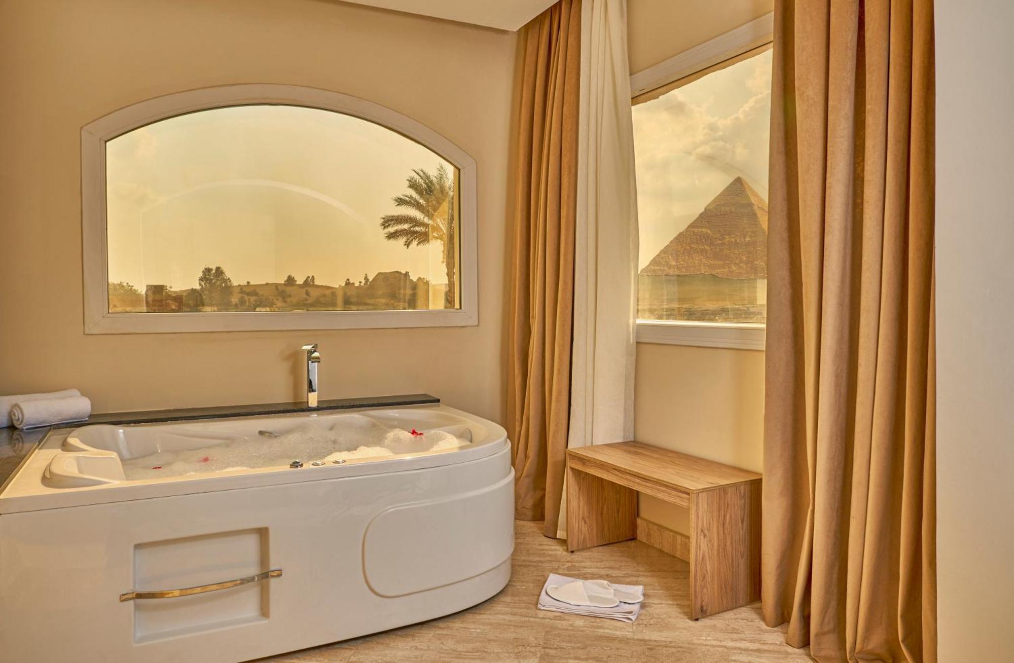 Soul Pyramids View Hotel Kafrat al Jabal ภายนอก รูปภาพ
